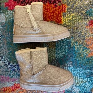 Oomphies Sparkly Gold Kids Boots